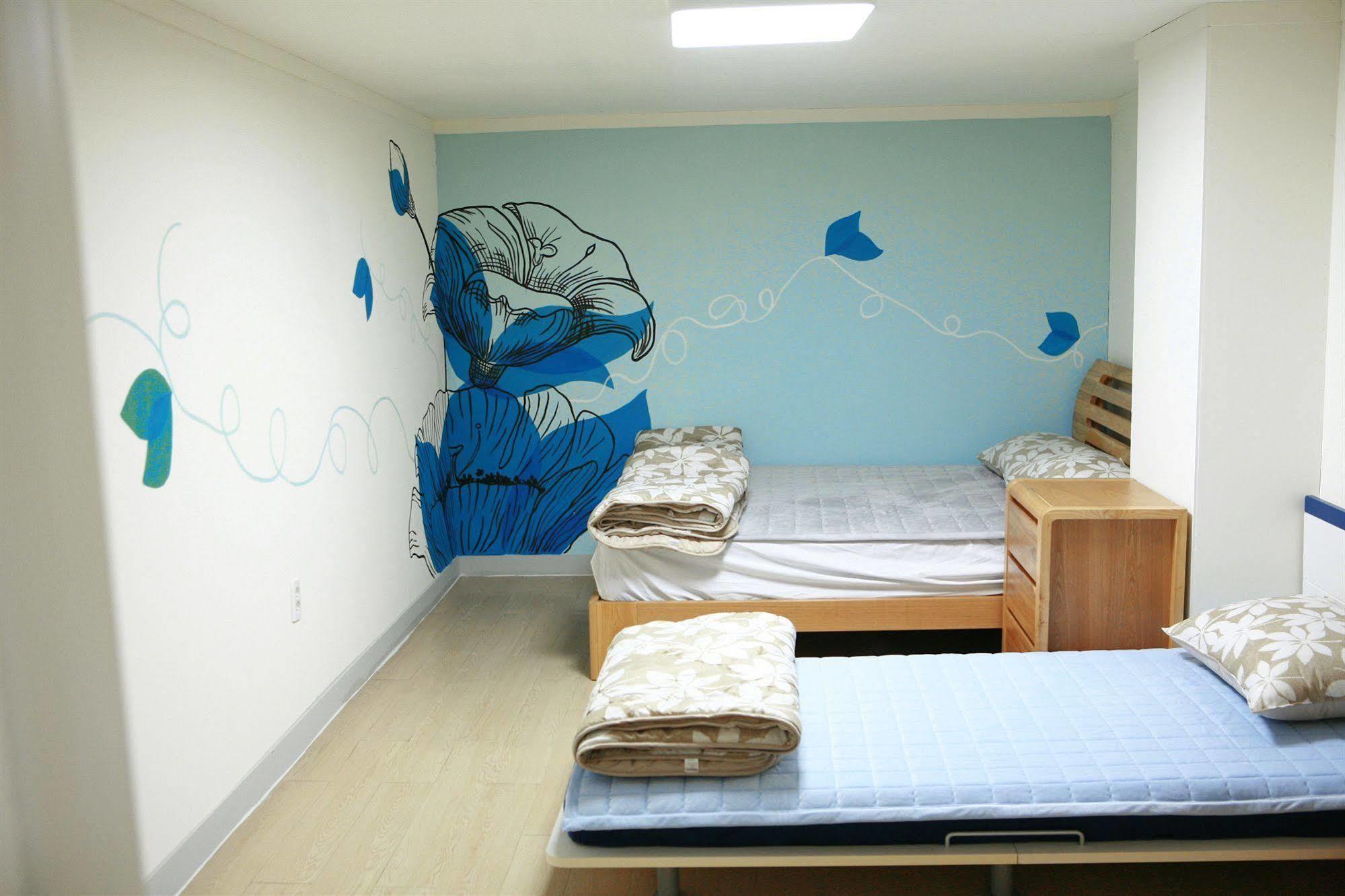 Guesthouse Mate 釜山広域市 エクステリア 写真