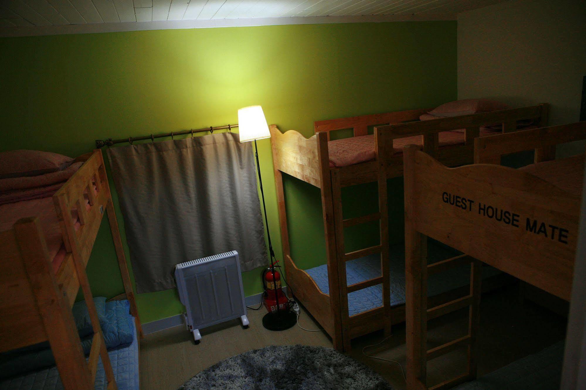 Guesthouse Mate 釜山広域市 エクステリア 写真