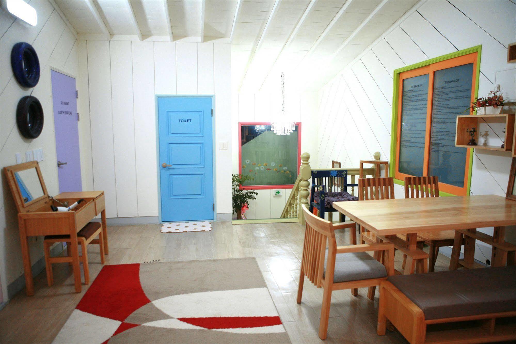 Guesthouse Mate 釜山広域市 エクステリア 写真
